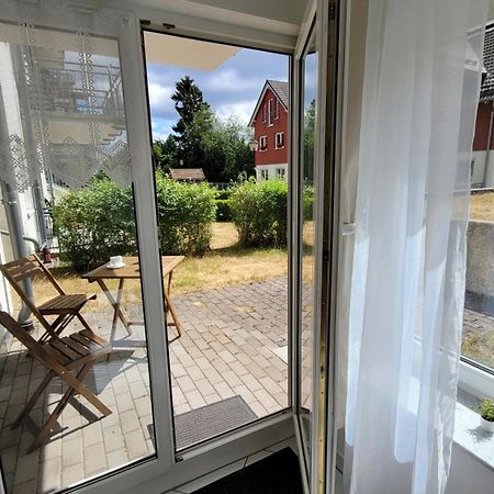 Wohlfuehl-Ferienwohnung Mit Tiefgarage Im Gruenen Oberhof  Kültér fotó